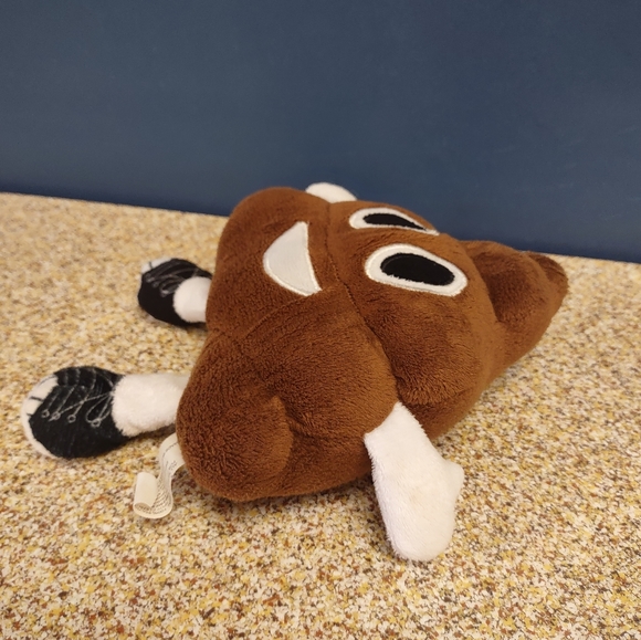 ✓Walmart Poop Emoji Plush pillow toy stuffed 9" - Picture 4 of 9